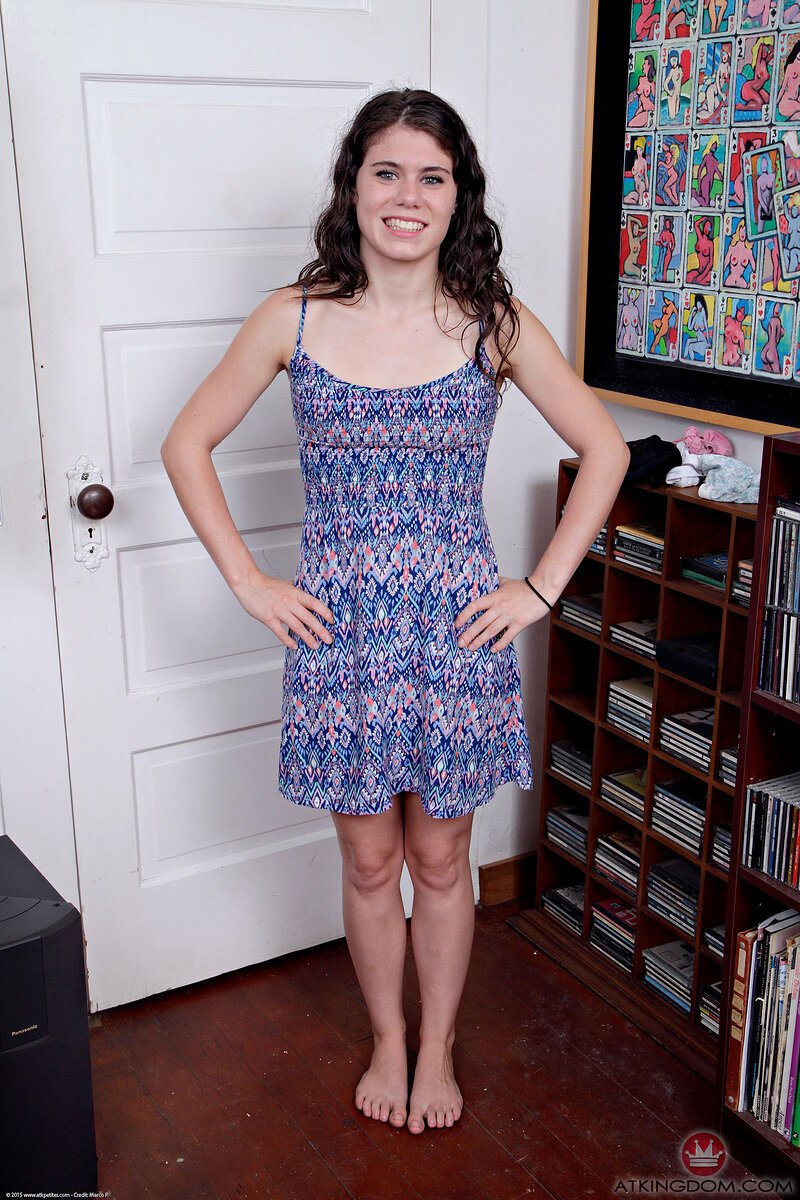 Кристина, 24 года, 1 размер груди